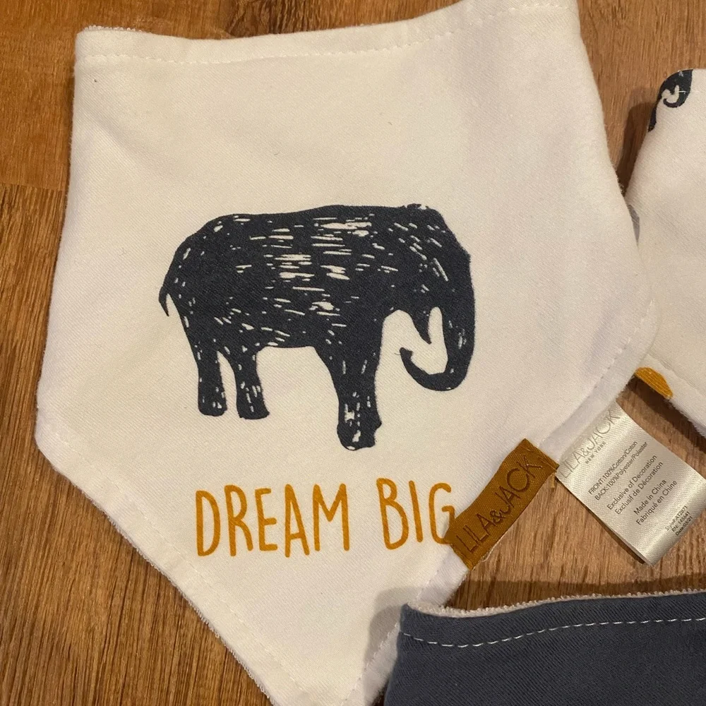 Lila & Jack Pack if 3 Bibs w/Socks